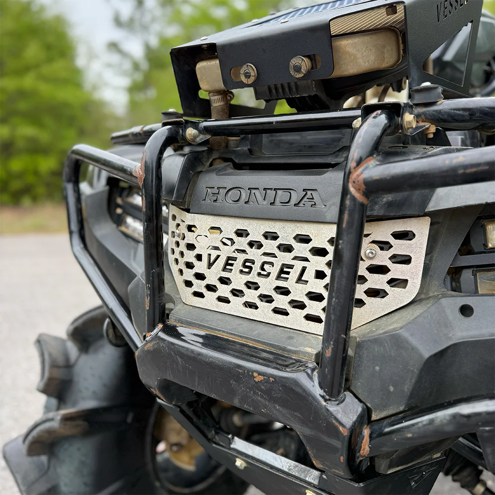 Front Grille Insert for 2014+ Honda Foreman - Image 2